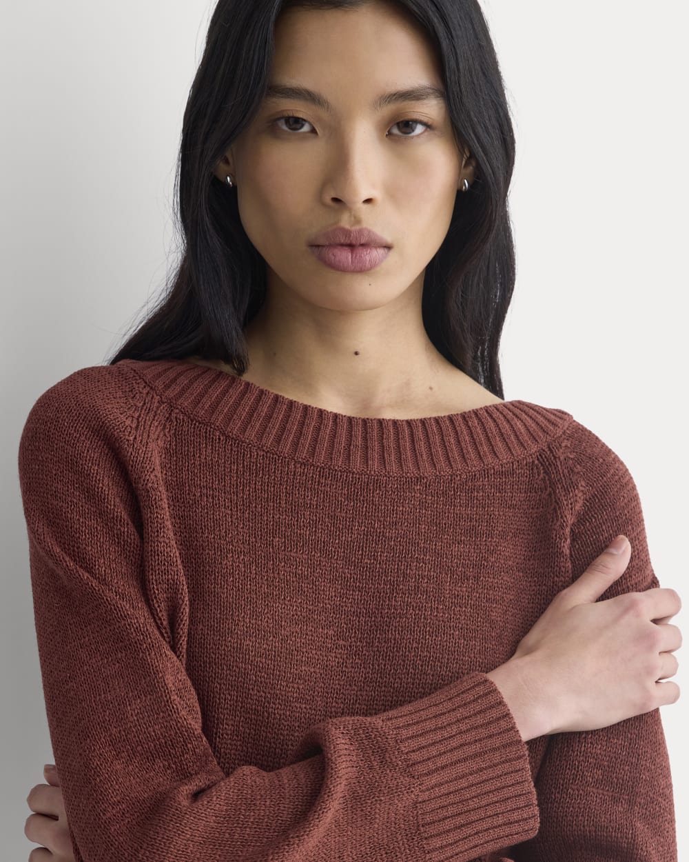 Wide-Neck Crew Sweater in Henna Red