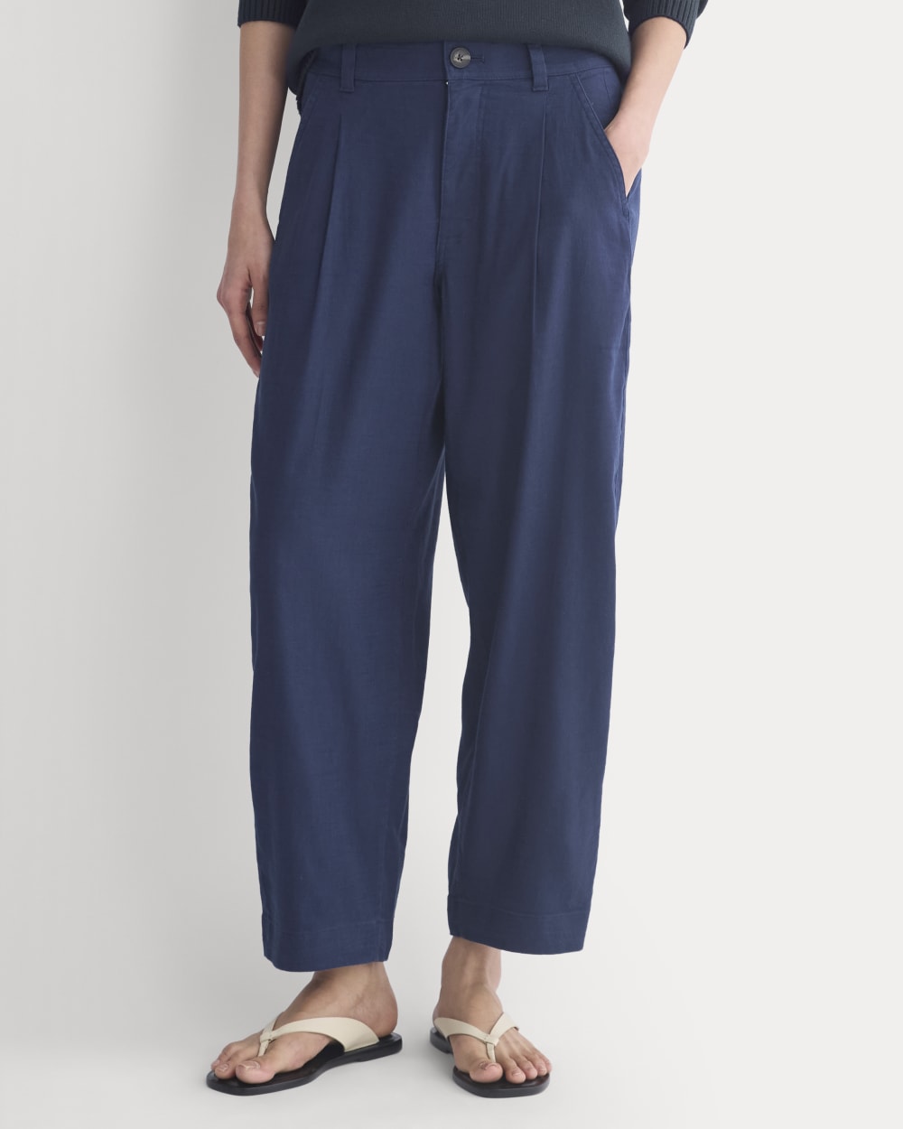 The Everywhere Pant in Stretch Linen | Navy