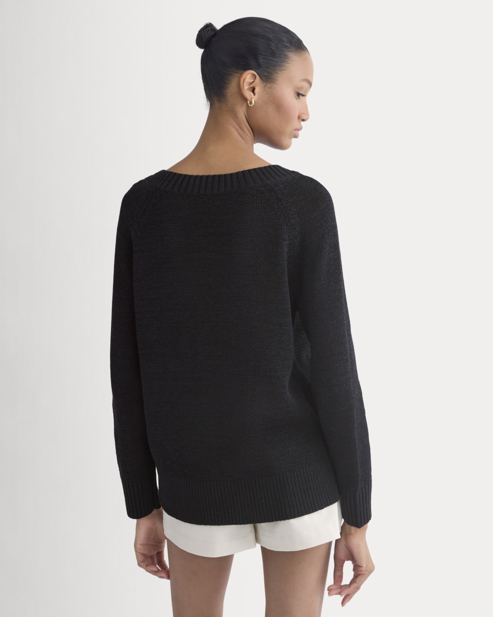 Wide-Neck Crew Sweater – Black
