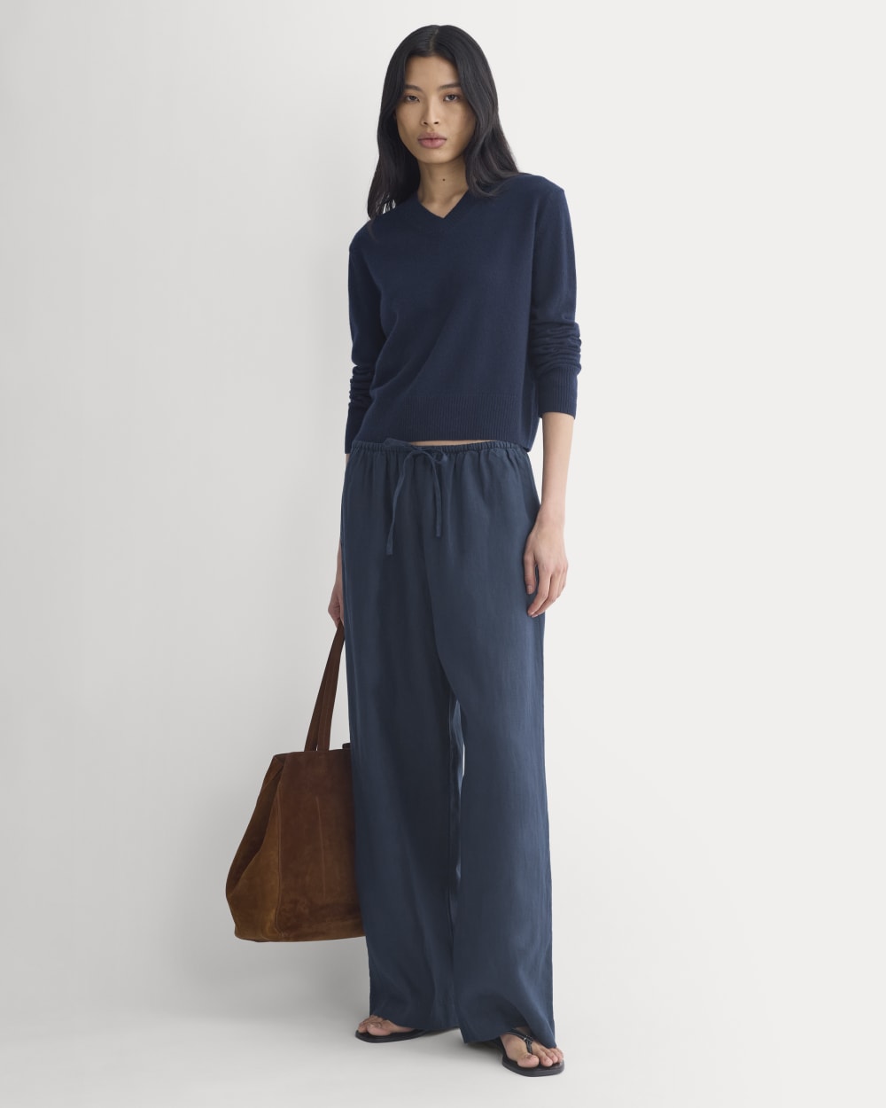 The Drawstring Pant in Linen | Navy