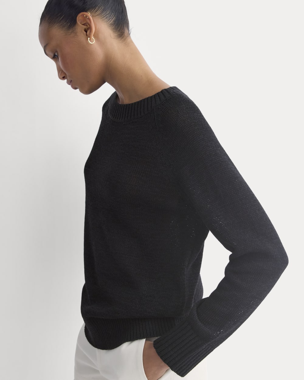 Wide-Neck Crew Sweater – Black